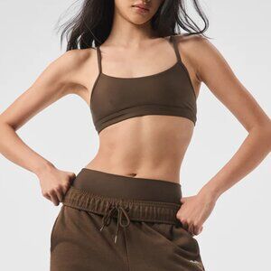 Alo Yoga Airlift Intrigue Bra Espresso